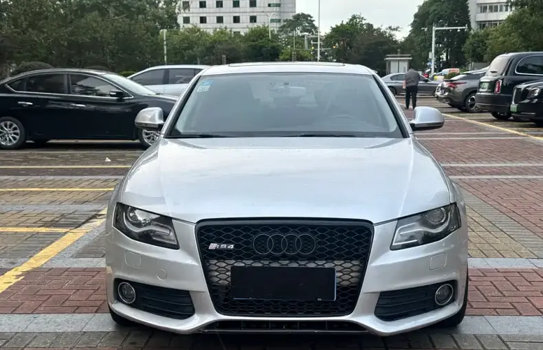 Audi A4L 2009 из Китая