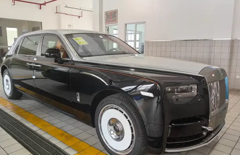 Rolls-Royce Phantom из Китая