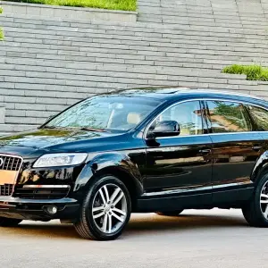 Audi Q7 2008 из Китая