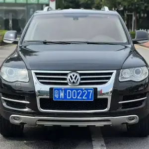Volkswagen Touareg 2009 из Китая