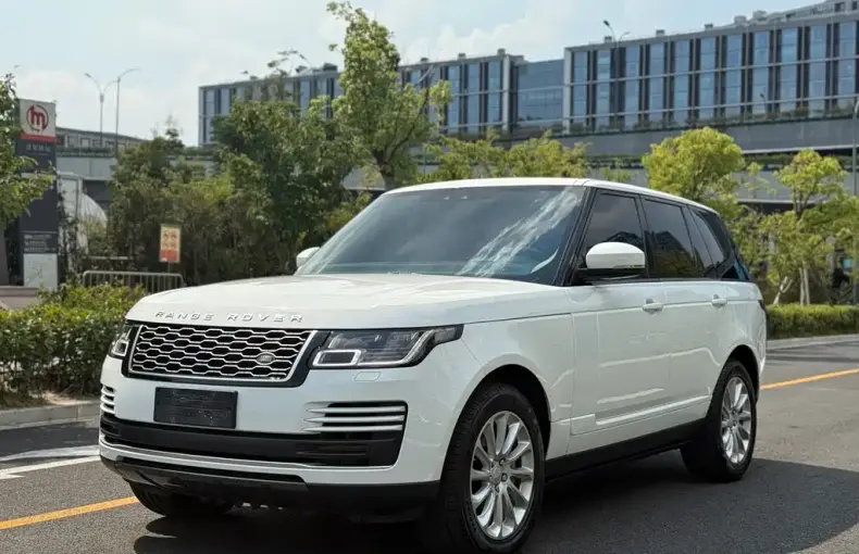 Land Rover Range Rover 2018 из Китая