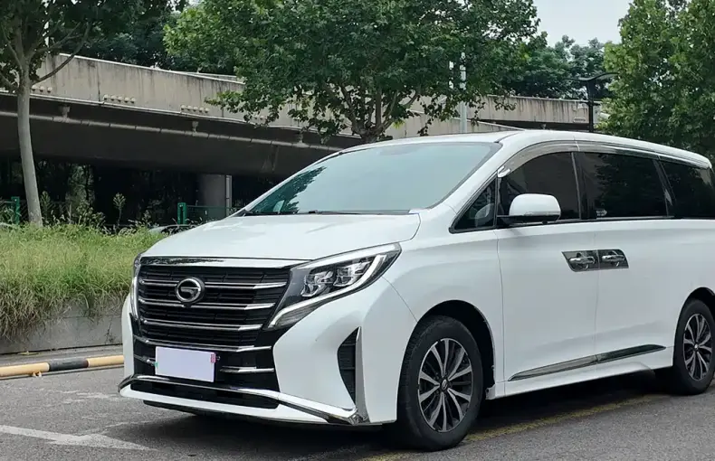 GAC Motor Trumpchi M8 2022 из Китая