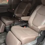 Toyota Granvia 2023 из Китая