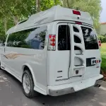 GMC Savana 2011 328 л.с. из Китая
