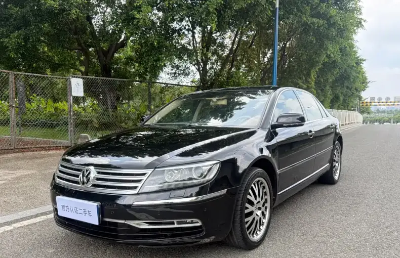 Volkswagen Phaeton 2010 из Китая