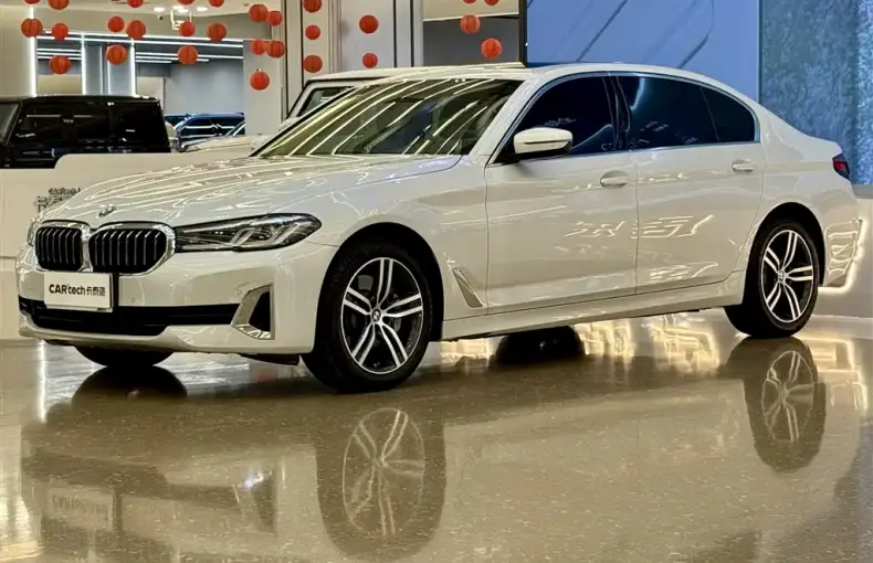 BMW 5 Series 2021 из Китая
