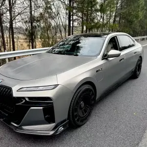 BMW i7 2024 из Китая