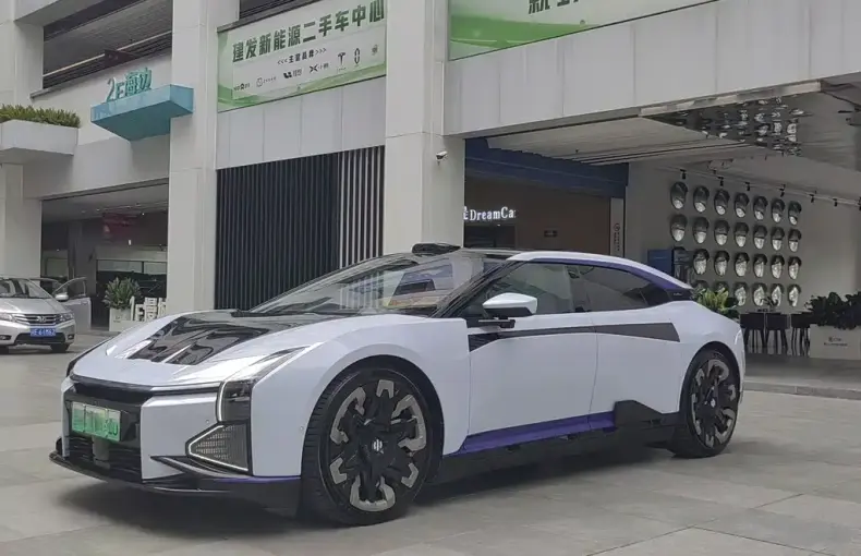 HiPhi HiPhi Z 2023 из Китая
