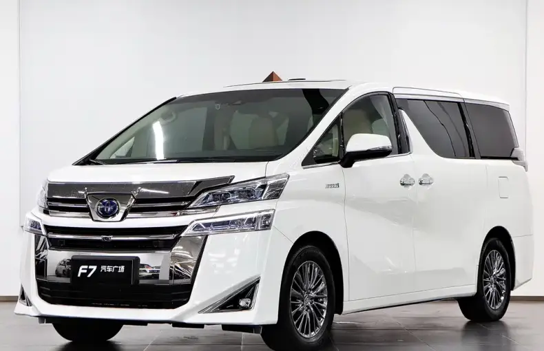 Toyota Vellfire 2021 из Китая