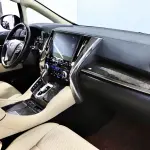 Toyota Vellfire 2021 из Китая