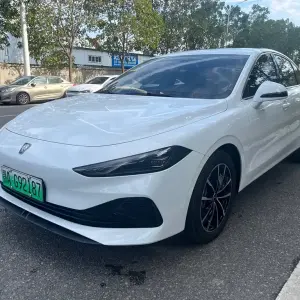 Roewe D7 2025 из Китая