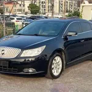 Buick LaCrosse 2012 из Китая