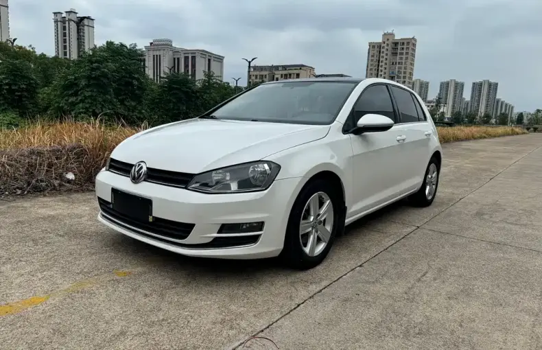 Volkswagen Golf 2014 из Китая