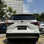 Toyota Sienna 2022 из Китая