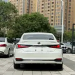 Lexus ES 2021 из Китая
