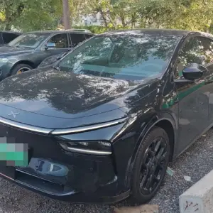 XPeng 小鹏G7 2025 из Китая