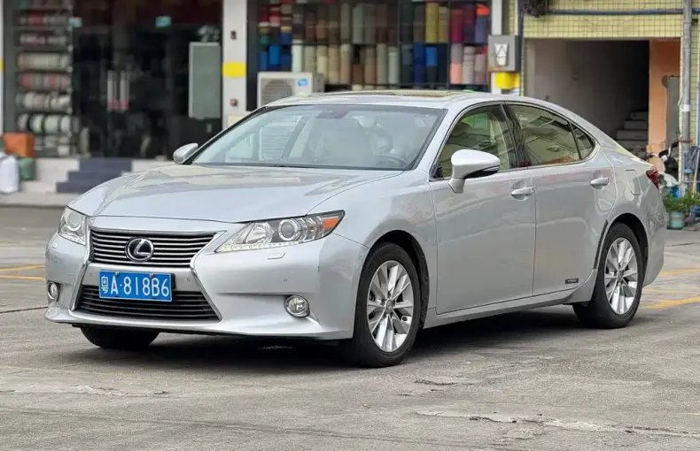 Lexus ES 2013 из Китая