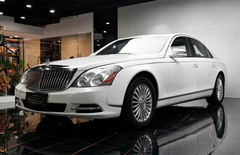 Maybach Maybach 2012 из Китая