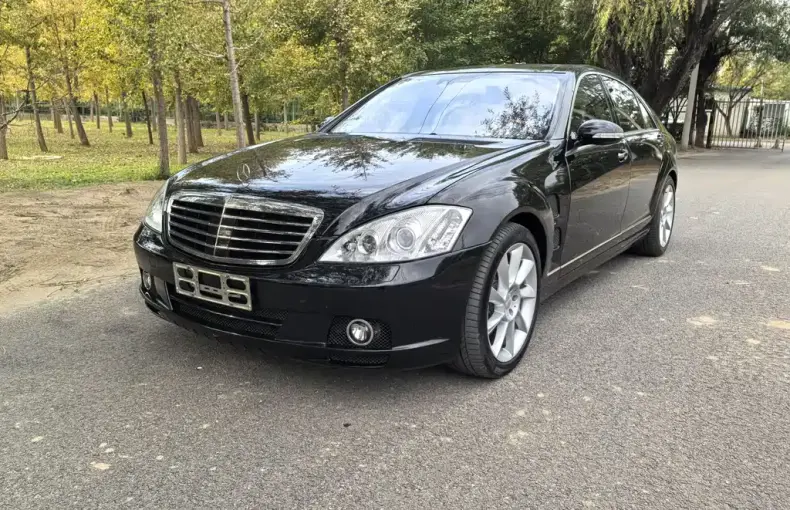 Mercedes-Benz S-Class 2007 из Китая