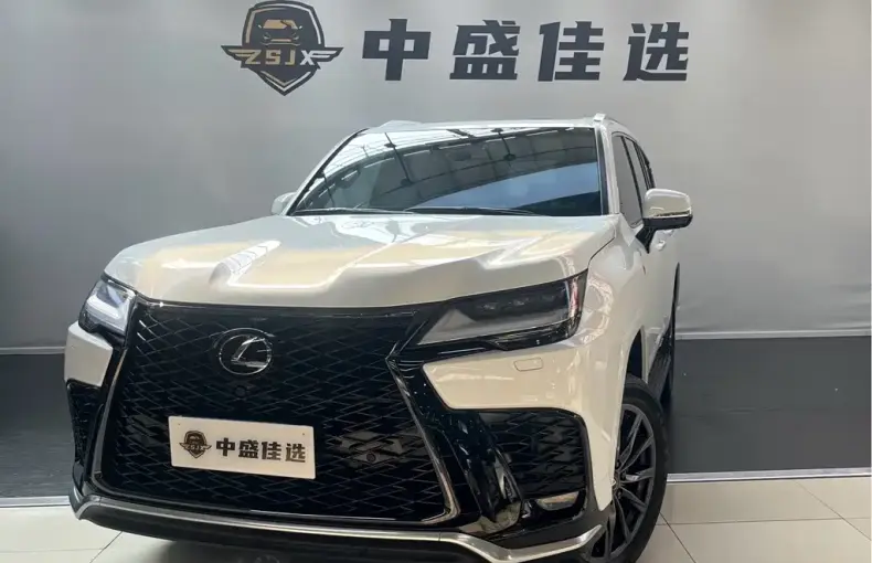 Lexus LX 2024 из Китая