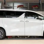 Toyota Vellfire 2023 из Китая