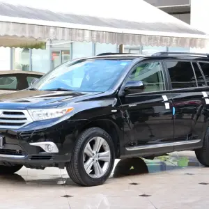 Toyota Highlander 2013 из Китая