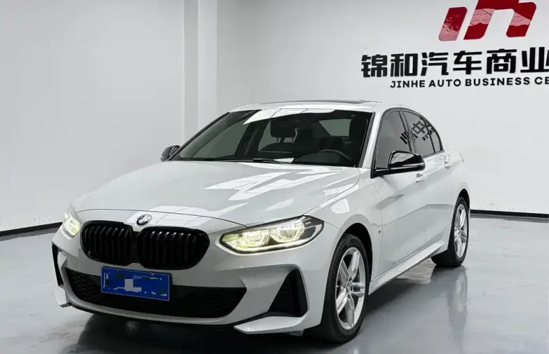 BMW 1 Series 2022 из Китая