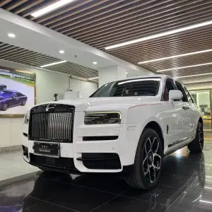 Rolls-Royce Cullinan 2021 из Китая