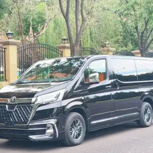 Toyota Hiace 2025 из Китая