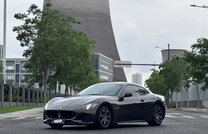 Maserati GranTurismo 2017 из Китая