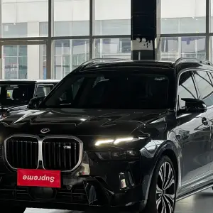 BMW X7 2023 из Китая