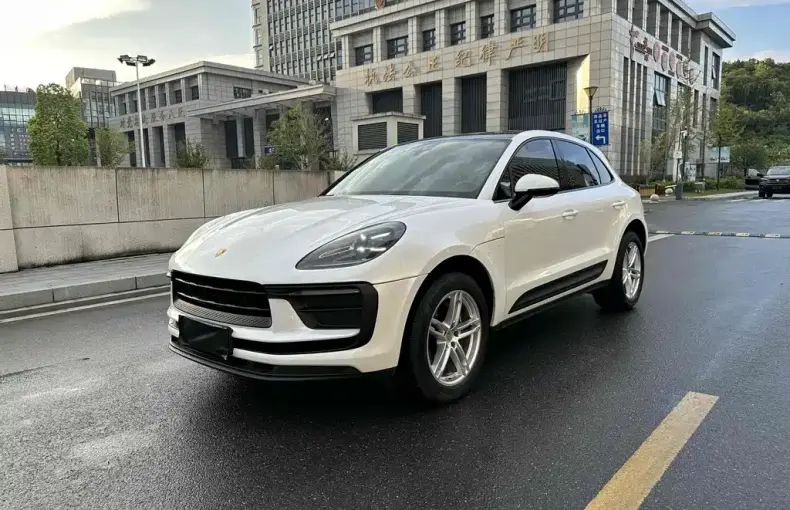 Porsche Macan 2024 из Китая
