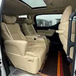 Toyota Alphard 2022 из Китая