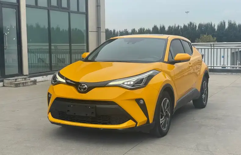 Toyota C-HR 2022 из Китая
