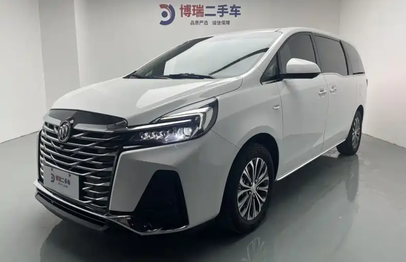 Buick GL8 2023 из Китая