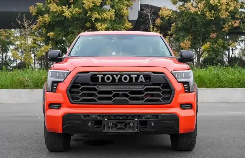 Toyota Sequoia 2023 из Китая