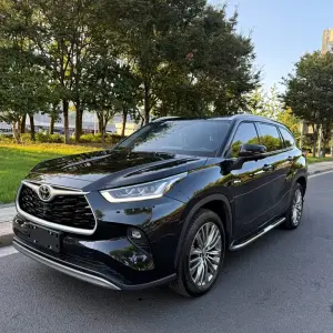 Toyota Highlander 2024 из Китая