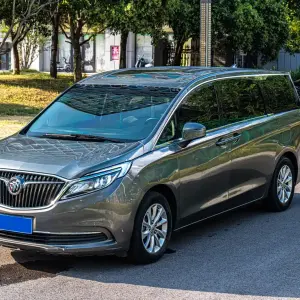 Buick GL8 2016 из Китая