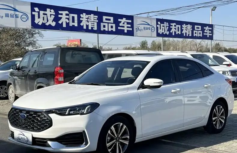 Ford Escort 2021 из Китая