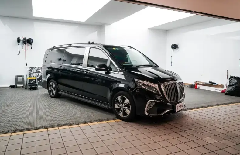Mercedes-Benz V-Class 2022 из Китая