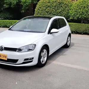 Volkswagen Golf 2015 из Китая