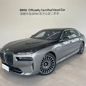 BMW i7 2024 из Китая