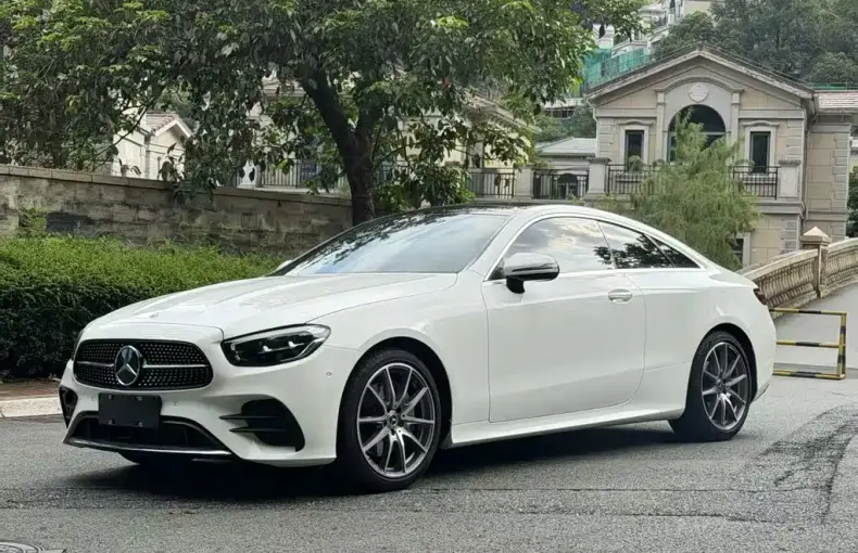 Mercedes-Benz E-Class (Import) 2021 из Китая