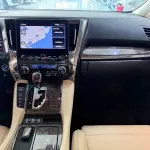 Toyota Alphard 2021 из Китая