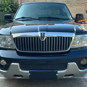 Lincoln Navigator 2005 из Китая