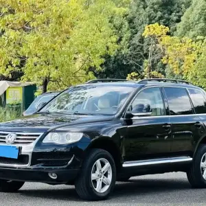 Volkswagen Touareg 2010 из Китая