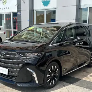 Toyota Alphard из Китая
