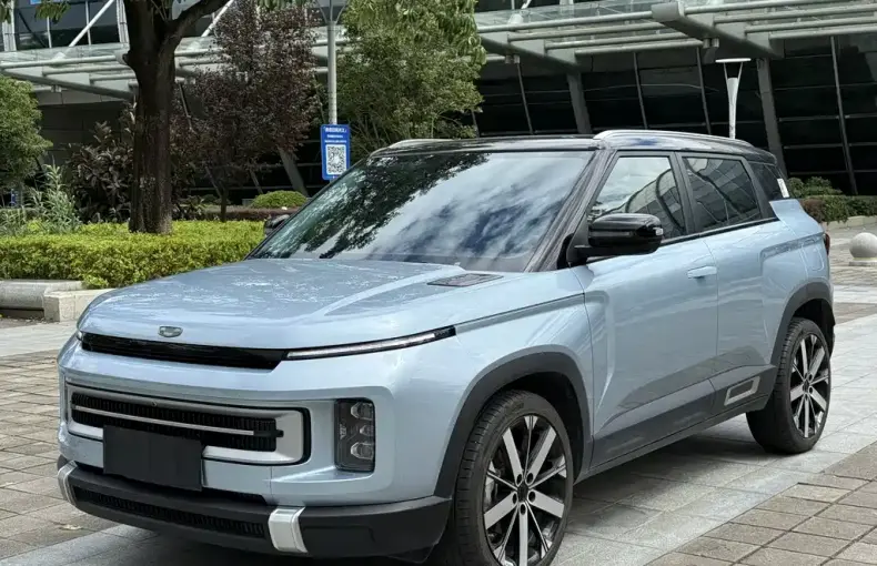 Geely Icon 2023 из Китая