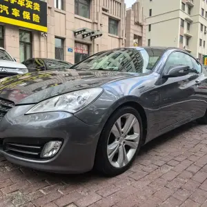 Hyundai Genesis Coupe 2010 из Китая