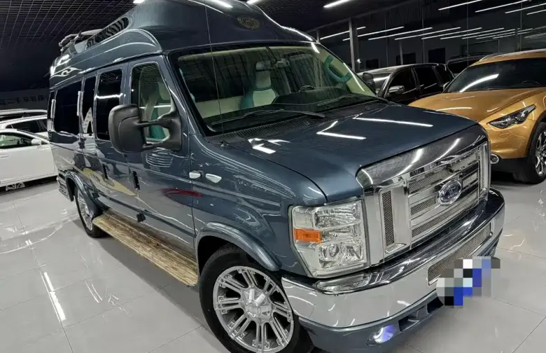 Ford E350 2015 из Китая
